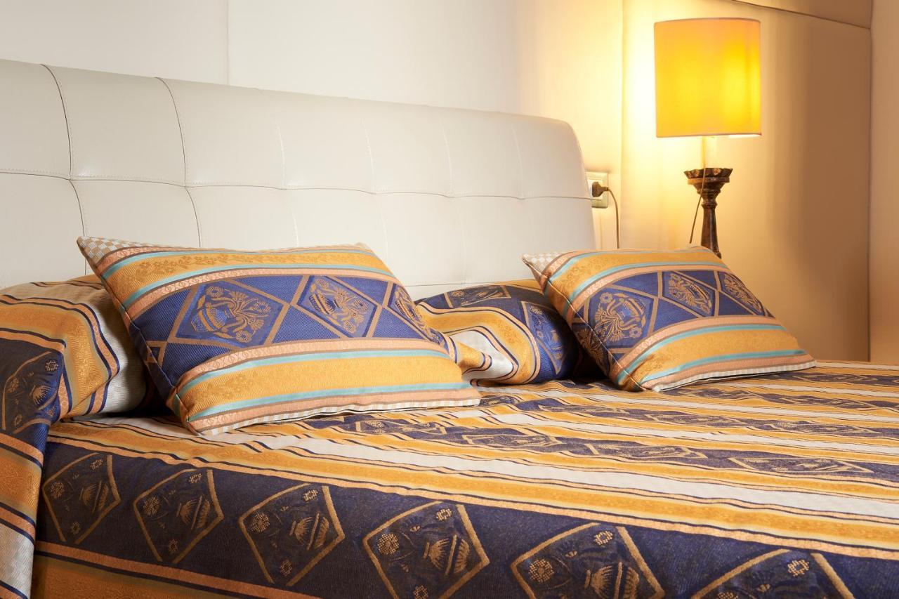 Bed and Breakfast Castello Del Capitano Delle Artiglierie Кастрокаро-Терме Экстерьер фото