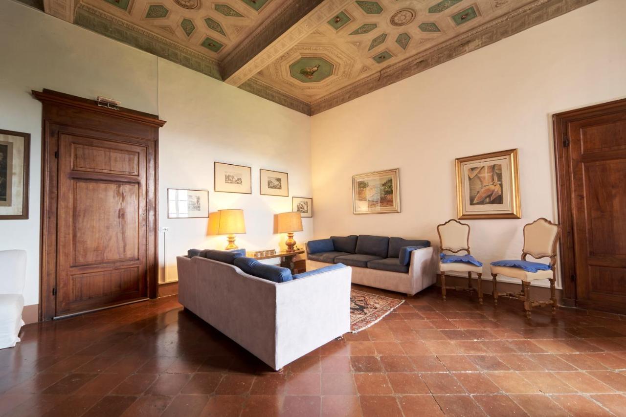 Bed and Breakfast Castello Del Capitano Delle Artiglierie Кастрокаро-Терме Экстерьер фото