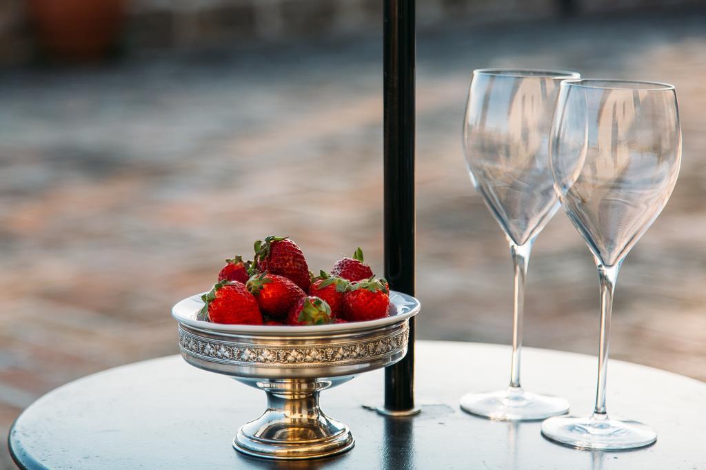 Bed and Breakfast Castello Del Capitano Delle Artiglierie Кастрокаро-Терме Экстерьер фото