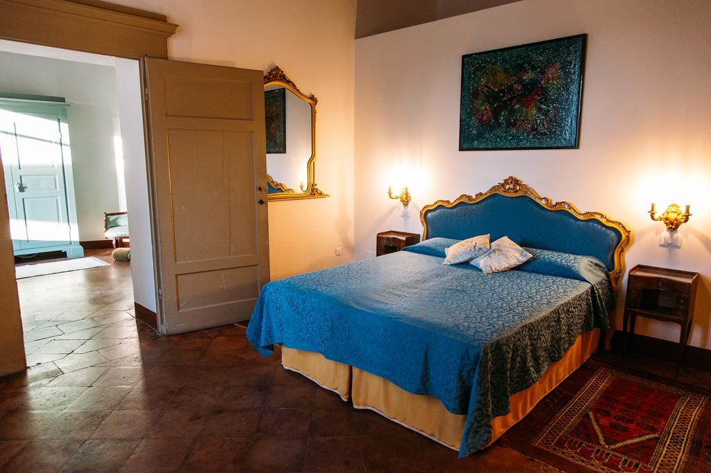 Bed and Breakfast Castello Del Capitano Delle Artiglierie Кастрокаро-Терме Номер фото